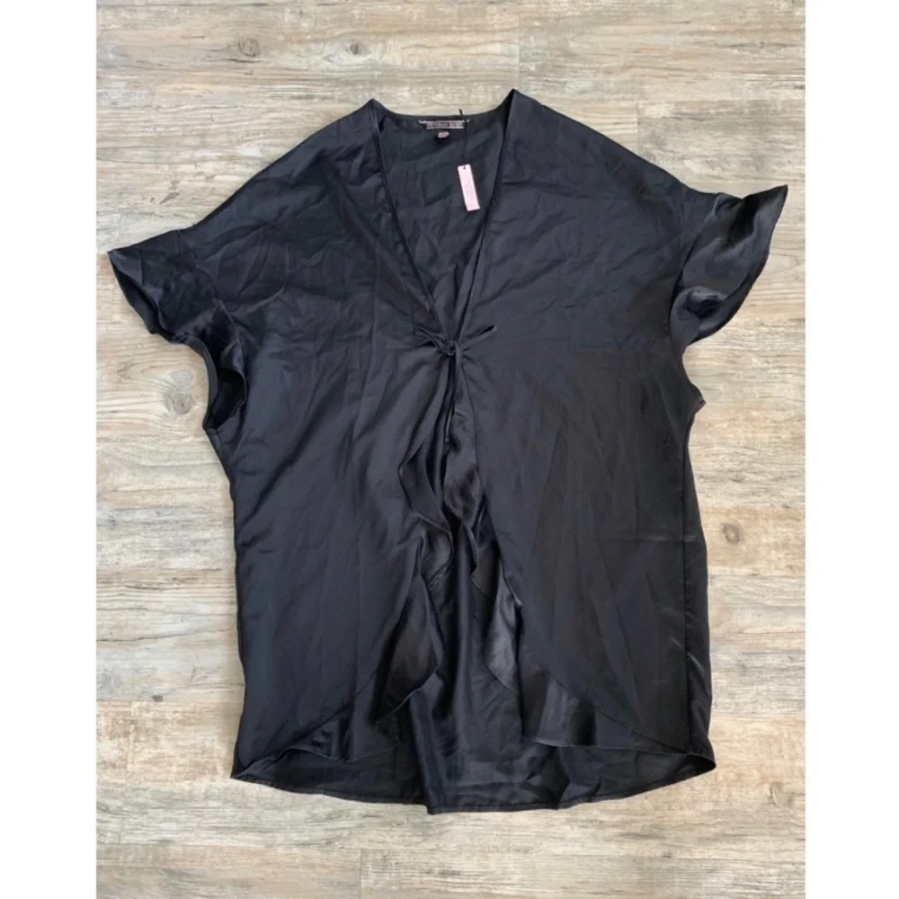 NWT VICTORIA’S SECRET Black Satin Kimono
